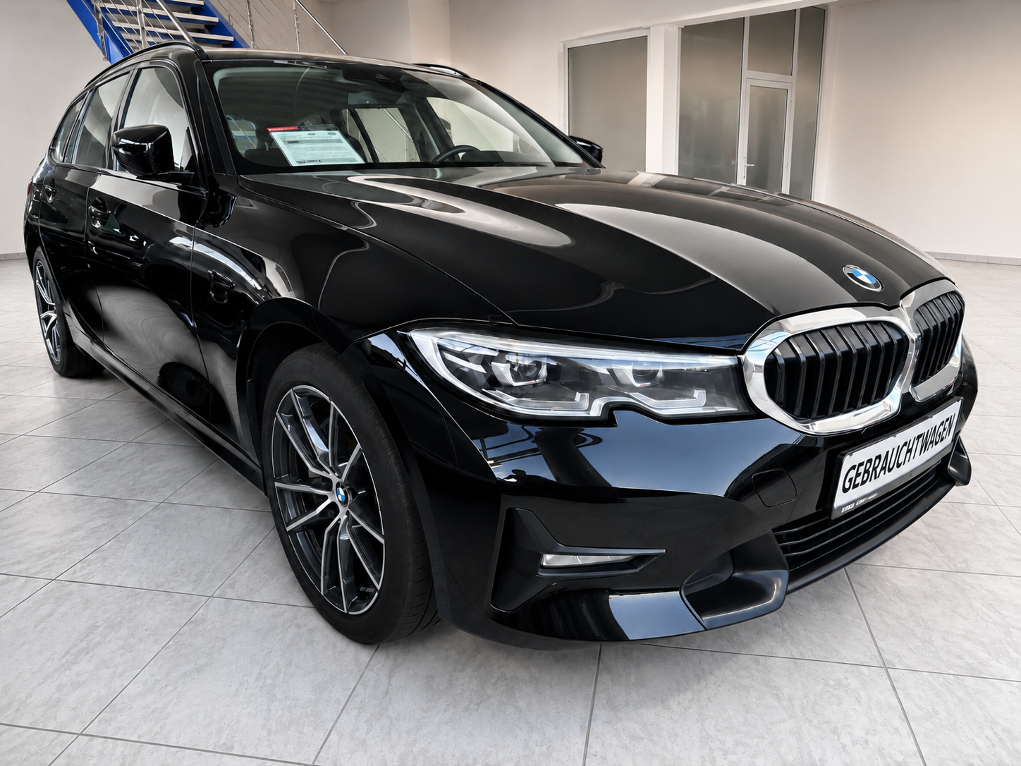 BMW 330d Touring xDrive Sport Line