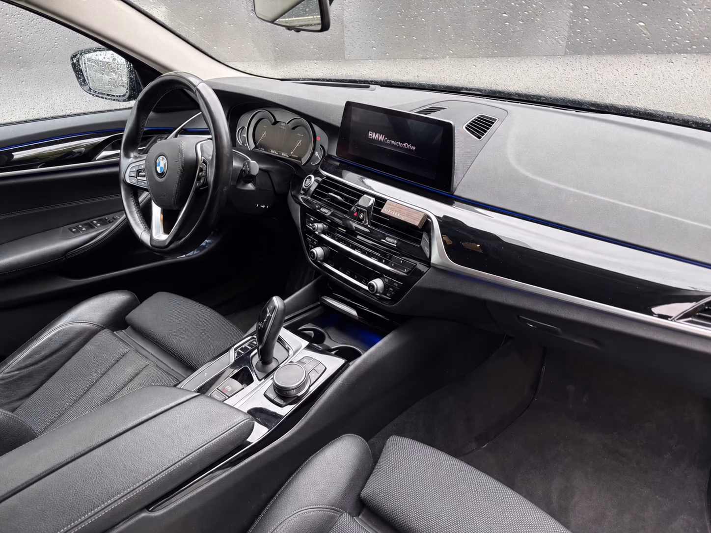 BMW 520d Touring xDrive Sport Line – Foto 4